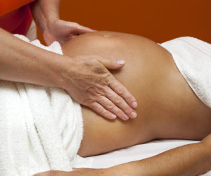 What to Expect from A Pregnancy Massage?