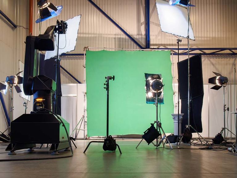 Unleashing Creative Possibilities: Exploring the Benefits of Green Screen Film Studios